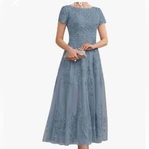 Elegant Blue Lace Midi Skirt